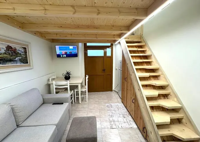 Center Duplex
