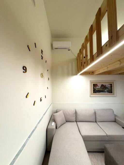 Center Duplex